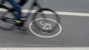 Das Maßnahmenpaket soll mehr Fahrradunfälle verhindern. (Symbolbild) Foto: dpa/Sebastian Willnow