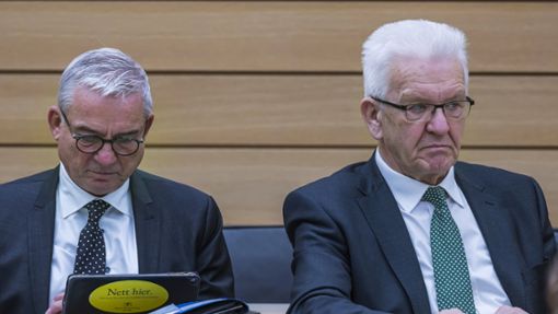 Ministerpräsident Winfried Kretschmann (Grüne) und sein Vize Thomas Strobl (CDU)  im Landtag. Foto: Imago/Arnulf Hettrich