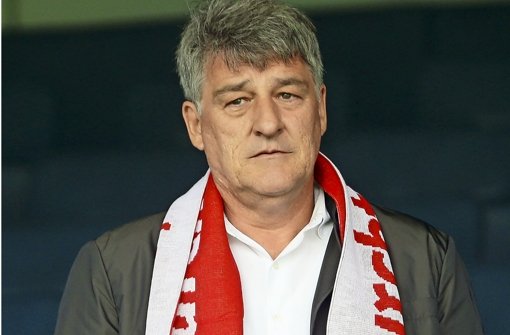 Sorgenvolle Miene: VfB-Chef Bernd Wahler ist als Krisenmanager gefragt Foto: Baumann