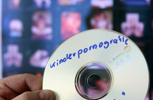 Ein 28-Jähriger hat sich mit falschem Internetprofil Kinderpornobilder im besorgt. Foto: dpa
