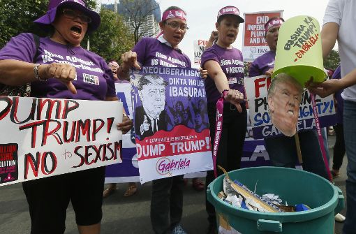 Viele Amerikaner zeigen ihren Protest gegen Donald Trump auf ihre Weise. Foto: AP