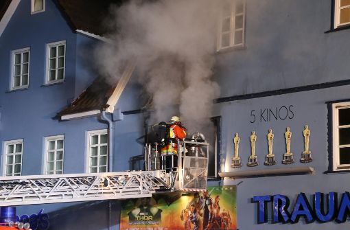 In Backnang ist ein Haus in Brand geraten. Foto: 7aktuell.de/Sven Adomat