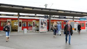 Nur S-Bahnen werden an den Stationen in der Stadt L.-E. halten. Regional- und Fernverkehrszüge werden nach der Realisierung von Stuttgart 21 durchfahren. Foto: Archiv Günter Bergmann