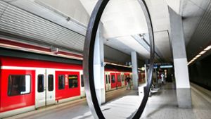 Der Bahnhof in Bernhausen ist Endstation für die S 2. Das soll sich mit der S-Bahn-Verlängerung nach Neuhausen ändern. Foto: /Ines Rudel