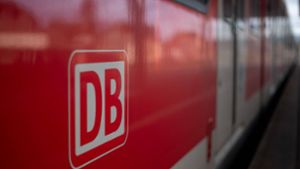 Am Donnerstagmorgen ist es zu einem Feuerwehreinsatz in einer S-Bahn in Zuffenhausen gekommen. (Symbolbild) Foto: imago/Eibner//Memmler