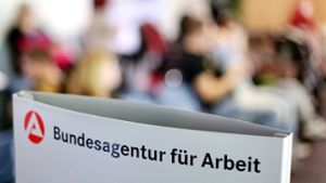 Die Arbeitslosigkeit ist in Deutschland im Sommer etwas angestiegen. Foto: dpa