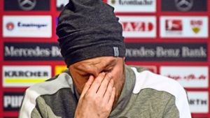 Trauriger Abgang: Kevin Großkreutz wird nicht mehr das Trikot des VfB Stuttgart tragen. Er verlässt den Club. Foto: dpa