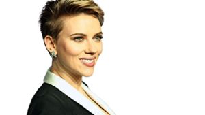 Schnipp-Schnapp, Mähne ab: die Schauspielerin Scarlett Johansson hat sich unters Messer gelegt. Foto: AFP