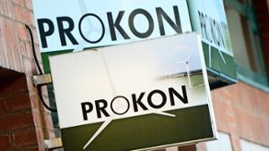 Unternehmens-Schild  an einer Hausfassade – Prokon geht nicht an die EnBW Foto: dpa