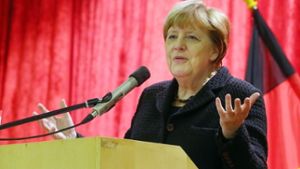 Sie will Kurs halten – Bundeskanzlerin Angela Merkel hat nicht vor, sich dem Druck aus den Reihen der Fraktion zu beugen. Foto: dpa-Zentralbild