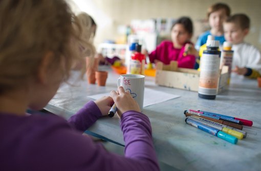 In Stuttgart wird erneut um die richtige Betreuungsform für Grundschüler gestritten. Foto: dpa