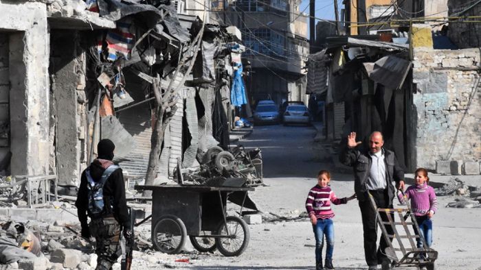 Lawrow verkündet Angriffs-Pause der syrischen Armee in Aleppo