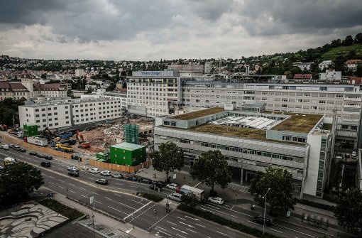 Zwei Auslandsgeschäfte werden das Klinikum Stuttgart, im Bild der Standort Katharinenhospital, voraussichtlich Millionen kosten. Foto: Lichtgut/Leif Piechowski