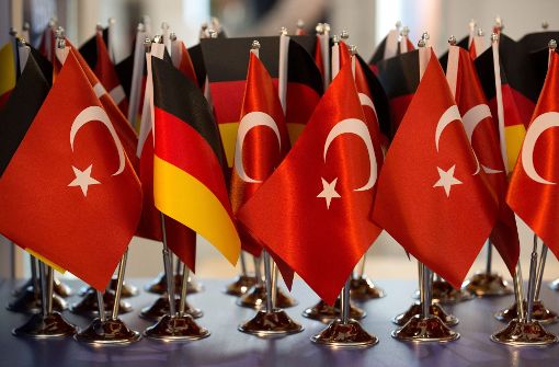 Offenbar haben zuletzt einige Türken mit Diplomatenpass Asyl in Deutschland bekommen. Das hat das Bundesinnenministerium am Dienstag bestätigt. Foto: dpa
