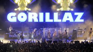 Die britische Band Gorillaz bei einem Auftritt in Byblos Foto: dpa