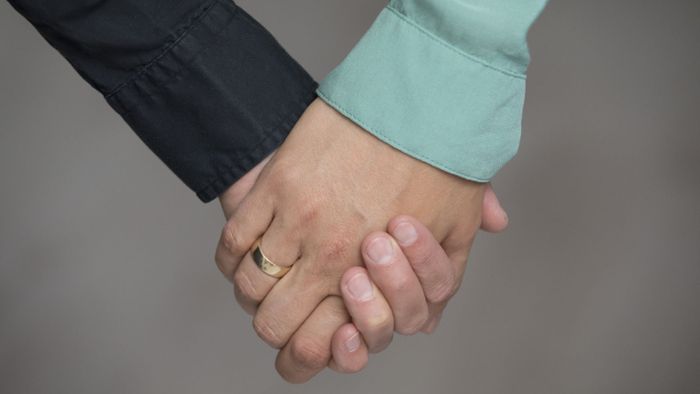 Verheiratete Frauen werden nicht automatisch gemeinsam Eltern