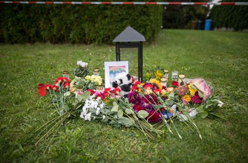 Nach dem Familiendrama in Villingendorf (Kreis Rottweil), bei dem drei Menschen getötet wurden, war die Anteilnahme in der Bevölkerung groß. Foto: dpa