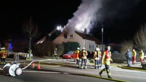 Mann stirbt bei Brand in Wohnhaus
