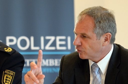 Die Polizeireform des Innenministers Reinhold Gall stößt bei der Gewerkschaft der Polizei auf Kritik. Foto: dpa