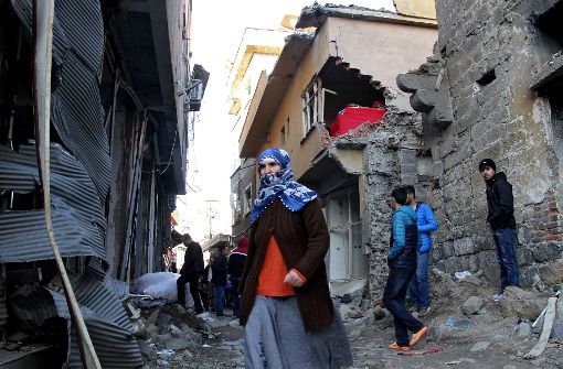 In Städten wie Diyarbakir oder Cizre herrschen Zustände wie im Krieg. Foto: EPA