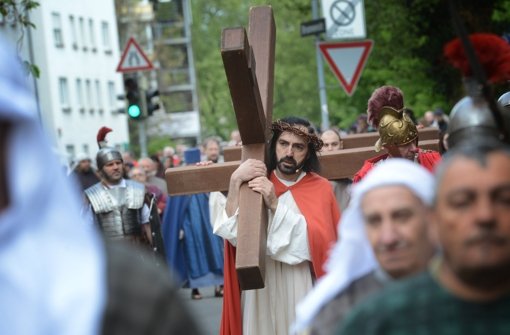 Auch in diesem Jahr wird an Karfreitag die Leidensgeschichte Jesu dargestellt. Foto: dpa