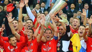 Der FC Sevilla jubelt über das Titel-Double in der Europa League. Foto: dpa