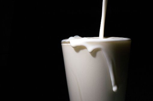 Lidl ruft keimbelastete Milch zurück. (Symbolbild) Foto: dpa