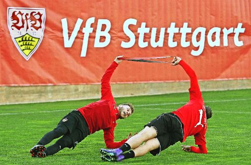 Übung macht den Meister – der VfB Stuttgart um Alexandru Maxim im Trainingslager in Lagos. Foto: Baumann
