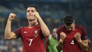 Cristiano Ronaldo (links) bejubelt den portugiesischen Halbfinaleinzug. Foto: AFP