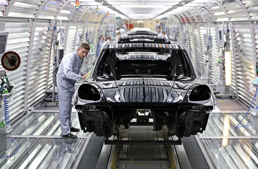 Experten erwarten für deutsche Autobauer ein Rekordjahr. Foto: dpa