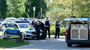 Die Polizei fahndet weiterhin nach den Straftätern. Foto: dpa/Bernd Weißbrod