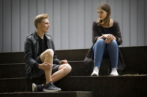 Jonathan Schackert und Jana Daur haben   die „Jugend debattiert“-Jury  beim Finale in Berlin mit ihren Argumenten überzeugt. Foto: Gottfried Stoppel
