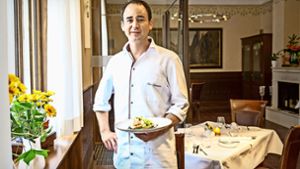 Gero Schweizer in seinem ersten eigenen Restaurant Foto: Lichtgut/Julian Rettig