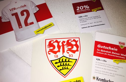 Der VfB Stuttgart verteilt Geschenke an seine Dauerkartenbesitzer. Foto: SIR