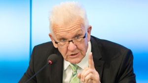 Ministerpräsident Kretschmann mahnt jetzt schon zum zweiten Mal die Einberufung des Vermittlungsausschusses an. Foto: dpa/Bernd Weissbrod