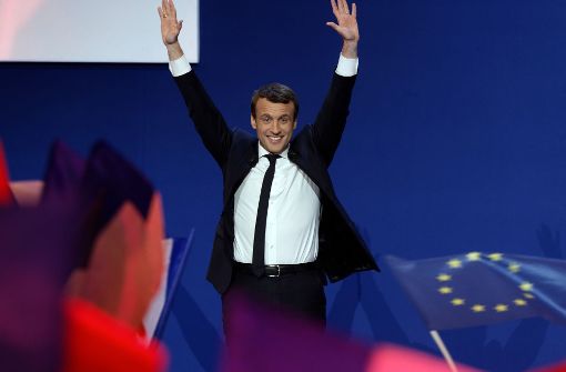 Der sozialliberale Präsidentschaftskandidat Emmanuel Macron will vor der zweiten Wahlrunde am 7. Mai ein breites Bündnis gegen die Rechtspopulistin Marine Le Pen schmieden. Foto: Getty Images Europe