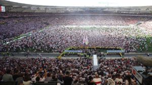 Die Mercedes-Benz-Arena am Tag des Aufstiegs des VfB Stuttgart. Foto: Pressefoto Baumann
