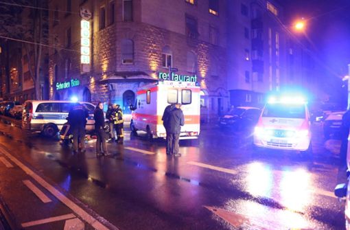An der Bebelstraße in Stuttgart-West ist es zu einem schweren Unfall gekommen. Foto: 7aktuell.de/Sven Adomat