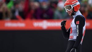Markus Eisenbichler wurde auch in Garmisch Zweiter hinter Ryoyu Kobayashi. Foto: AFP