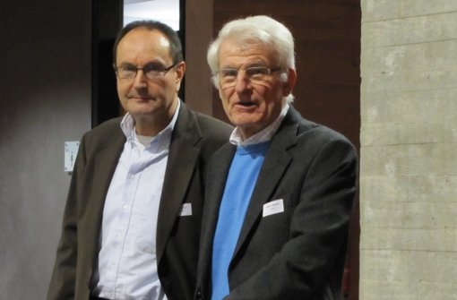 Thomas Grab (li.) und Rainer Heinzel haben dann Dienst, wenn andere wählen gehen. Foto: Sägesser