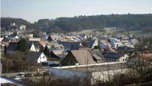 Die Hügelkette  südlich von Heimsheim: Der Gedanke an Windräder dort jagt so manchem einen Schauer über den Rücken. Foto: Simon Granville/ 