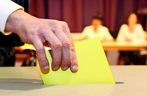 Wählen soll in Mecklenburg-Vorpommern zukünftig auch digital möglich sein. (Symbolbild) Foto: dpa/Bernd Weissbrod
