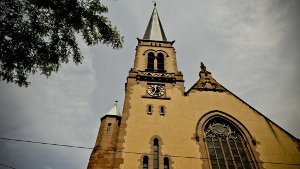 Die Petruskirche in Gablenberg. Der Turm bietet einen atemberaubenden Ausblick. Klicken Sie sich durch unsere Bildergalerie. Foto: Leif Piechowski