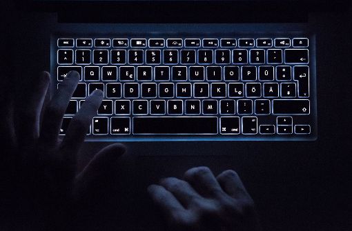 Die Firmen müssen sich vor Hackerangriffen besser schützen. Foto: dpa