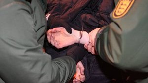 Nach einer Messerstecherei in Esslingen nimmt die Polizei am Donnerstagabend einen Tatverdächtigen fest. Foto: dpa/Symbolbild