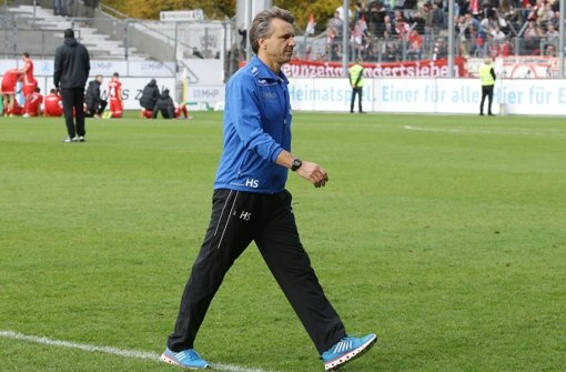Auf dem Weg zu Preußen Münster: Ex-Kickers-Trainer Horst Steffen Foto: Baumann