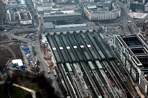 Aktuelle Luftbildaufnahmen von einigen Baustellen in der Stuttgarter Innenstadt: Hauptbahnhof, Bundesbahndirektion, IHK, Hospitalhof und Gerberviertel. Foto: Benjamin Beytekin