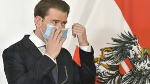 Österreichs Bundeskanzler Sebastian Kurz kündigt Massentests an. Foto: dpa/Herbert Neubauer