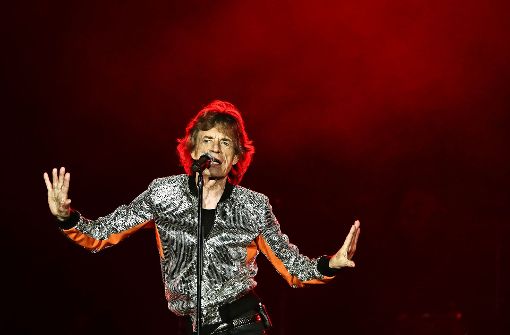 Mick Jagger tänzelt so beweglich über die Bühne wie eh und je. Foto: AP