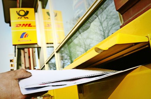 Wer Briefe bei der Post auf den Weg bringt, verlässt sich darauf, dass sie zuverlässig  beim Adressaten ankommen. Foto: dpa